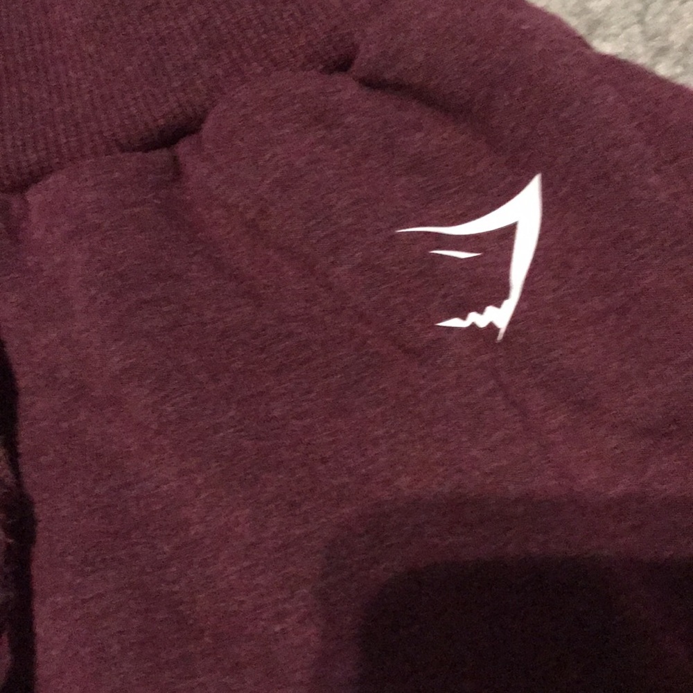 Gymshark - Burgundy Color Joggers - Picture 4 of 5